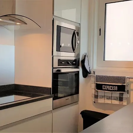 Lejlighed Grand T3 Avec Terrasse Vue Rousse